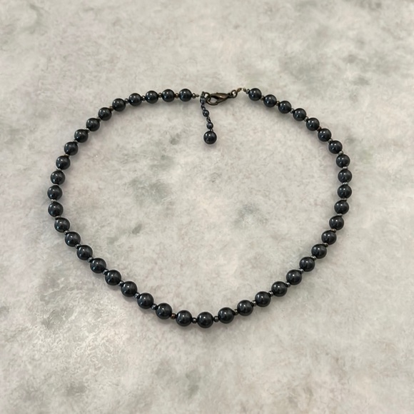 Dark Grey Pearl Neclace - Picture 1 of 3